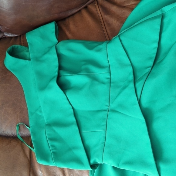 HP. BCBGMAXAZRIA Gown Annely One Shoulder Peplum Gown - Picture 13 of 14